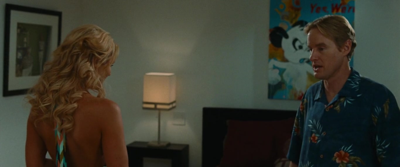 Nicky Whelan nude – Hall Pass (2011)