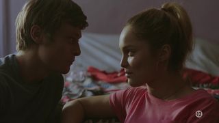 Lola Le Lann -  - Aux animaux la guerre s01 (2018)