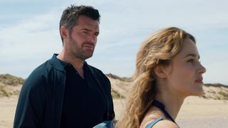 Sarah Bonrepaux, Alice David nude - Monsieur Je-Sais-Tout (2018)