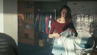 Josefine Voss nackte - Zwei im falschen Film (2017)