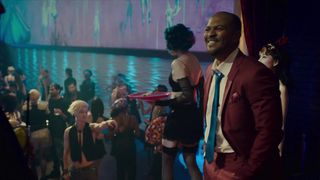 Seyneb Saleh nude - Mute (2018)