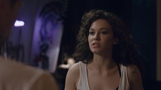 Melisa Senolsun - The Gift s01e04 (2019) Censored naked video