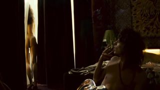 Natalia Avelon nude - Eight Miles High (2007)