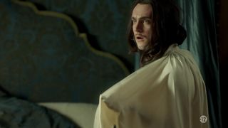 Anna Brewster - Versailles s02e01 (2017) Nudity Pregnant Scene