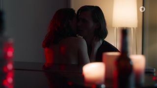 Emma Drogunova sexy - Tatort  (2020)