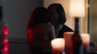 Emma Drogunova sexy - Tatort  (2020)