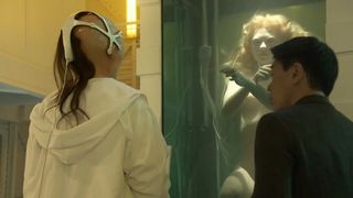 Alexandra Gordon Nude, Topless, Underwater in TV show 'Hemlock Grove'