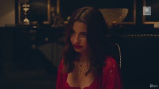 Julia Wieniawa-Narkiewicz nude - Zawsze warto s01e05 (2019)