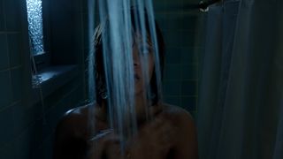 Rihanna nude in the shower - Bates Motel s05e06 (2017) Celeb Scene
