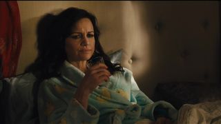 Gaite Jansen naked - Jett s01e03 (2019)