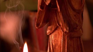 Linda Fiorentino nude. Jade (1995)