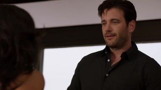 Mekia Cox bikini - Chicago Med s03e01 (2017)