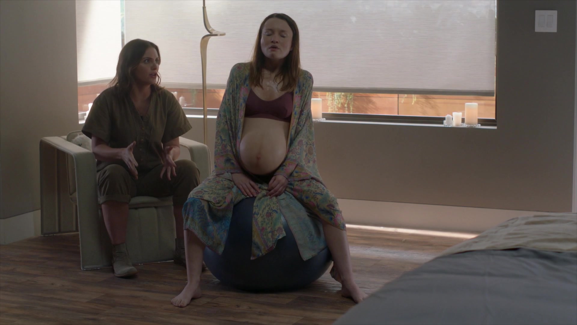 Emily Browning nude – The Affair s05e01 (2019)