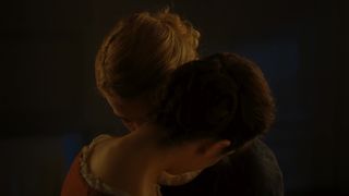 Adele Haenel, Noemie Merlant nude - Portrait de la jeune fille en feu (2019)