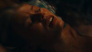 Danika Yarosh - The Purge s02e03 (2019)