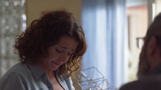 Nora Navas, Mireia Aixala - Les de l'hoquei s01e08-09 (2019)