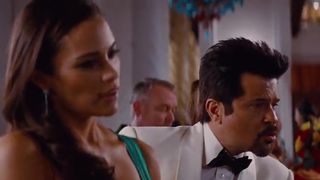 Paula Patton Sexy - Mission Impossible 4 (2011)