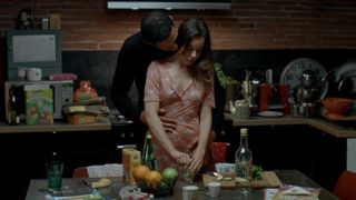 Explicit Erotic Movie. Marina Fois nude, Elodie Bouchez naked - Happy Few (2010) Sex Scenes