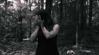 Erin R. Ryan nude - Applecart (2015)