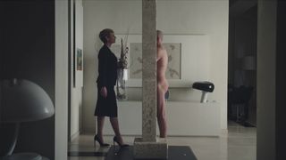 Cycile de France - The New Pope s01e02 (2019) Sexy film scene