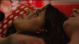 Margaret Qualley Sexy - The Leftovers (2014) s01e01