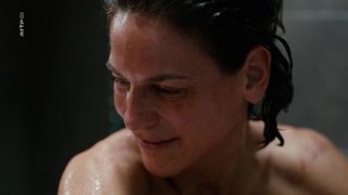 Bibiana Beglau nude - Sieben Stunden