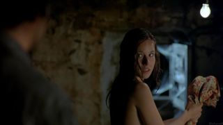 Marta Etura nude - La vida que te espera (2004)