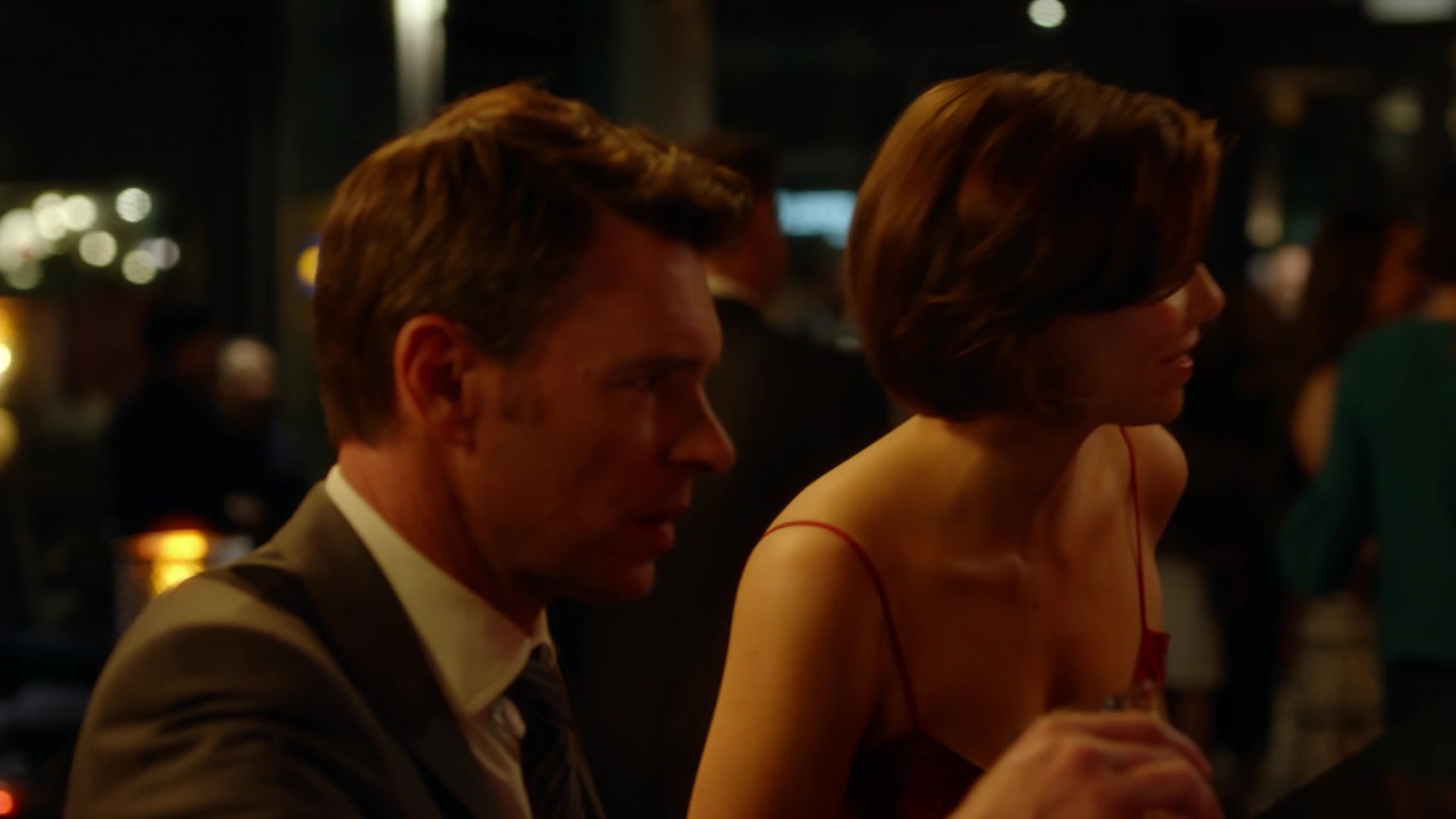 Lauren Cohan nude – Whiskey Cavalier s01e01 (2019)