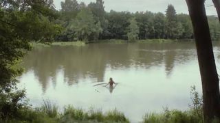 Anne Schramm Hot, Hannah Herzsprung Sexy from movie 'Der Geschmack von Apfelkernen'