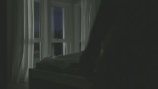 Susanne Bredehoft nude - Dunnes Eis (2018)