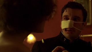 Maud Le Guenedal Nude - La Chambre des Officiers (FR 2001)