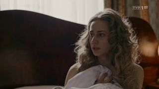 Julia Rosnowska nude - Drogi Wolnosci s01e03 (2018)