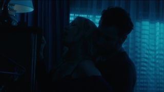 Alexandra Lamy, Anne Marivin Sexy, Bikini in 'Chamboultout'