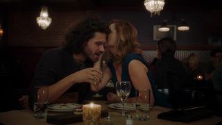 Jenna Fischer hot - Splitting Up Together s01e04 (2018)