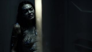 Florence Faivre - The Expanse s01e09 (2016) Naked movie scene