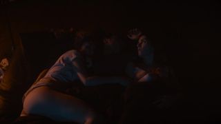 Clementine Poidatz, Alicia Kapudag nude - Housewife (2017)