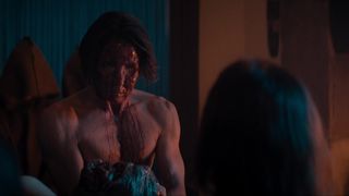 Clementine Poidatz, Alicia Kapudag nude - Housewife (2017)