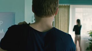 Jasna Fritzi Bauer nude - Goliath (2017)