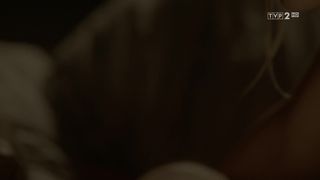 Magdalena Kolesnik - Miasto skarbow s01e07 (2017) Hot movie scene