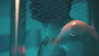 Michelle Williams nude - Blue Valentine (2010)