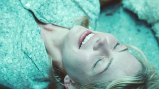 Michelle Williams nude - Blue Valentine (2010)