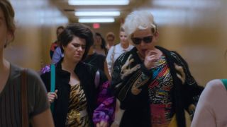 Alison Brie, Betty Gilpin, Jackie Tohn, Kate Nash Sexy, Hot Scene in 'Glow'