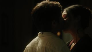 Monica Bellucci sexy - Mozart in the Jungle (2016) (Season 3, Episode 3)