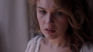 Alice Aufray Nude Sex Scene, Underwear Video in 'The Aspern Papers'