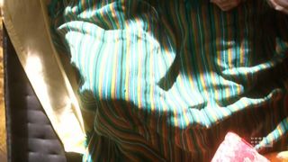 Ella Scott Lynch Nude - Love Child s01e07 (2014)