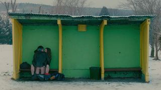 Liv Henneguier nude - Crache coeur (2015)