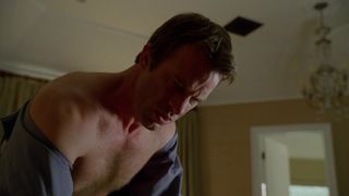 Kathryn Hahn nude – Hung s02e01 (2010)