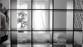 Sandra Elsfort Nude - Kaos (2010)