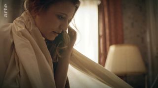 Clea Eden naked - Devoilees (2018)