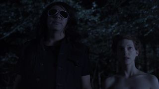 Maryne Bertiaux nude - L'avenir est tellement radieux (que je dois porter des lunettes noires) (2015)